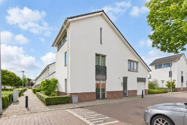 Hoekwoning te koop: Bekerstraat 6, De Velden 'S-Gravenhage