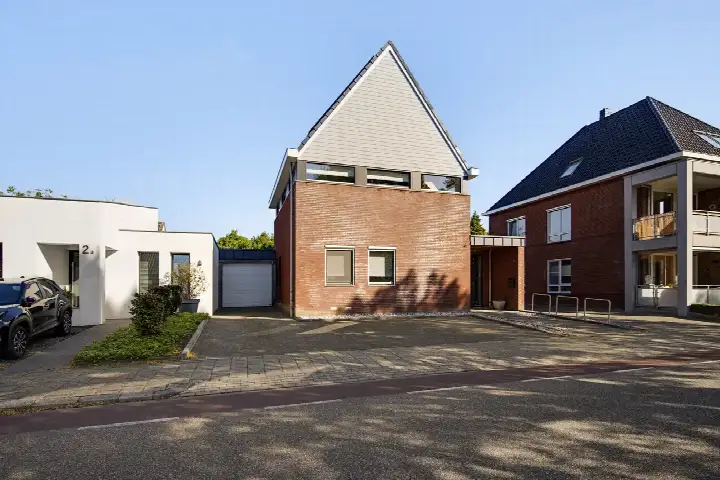 Twee-onder-één-kap te koop: Belenbroeklaan 2, Kern Heythuysen Heythuysen