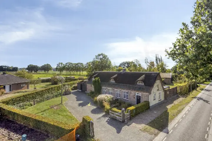 Vrijstaande woning te koop: Belgerenseweg 11, Verspreide woningen bij Vlierden Vlierden
