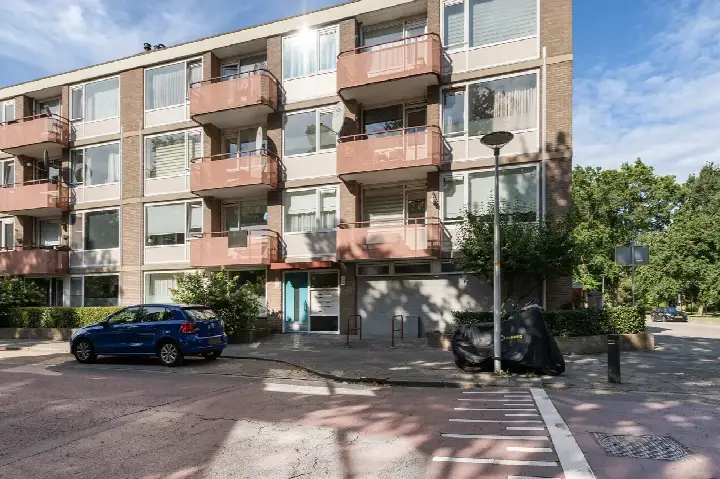 Apartment for sale: Belgiëlaan 242, Boswinkel-De Braker Enschede