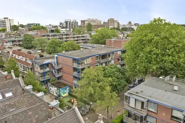 Apartment for sale: Bellevuestraat 27, Rozenhof en omgeving Dordrecht