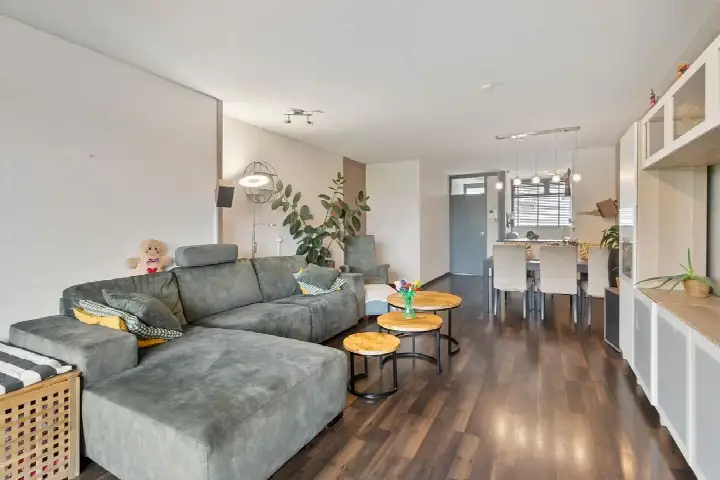Appartement te koop: Belvédèrebos 218, Bossenbuurt hoog-Oost Zoetermeer
