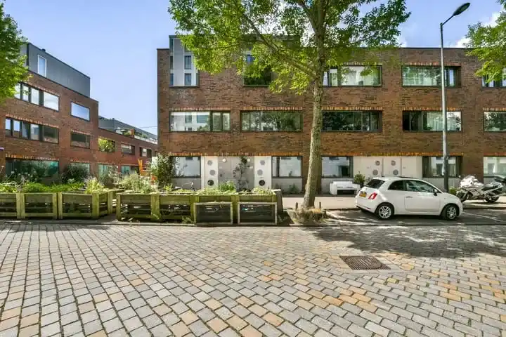 Tussenwoning te koop: Ben van Meerendonkstraat 166, Theo van Goghparkbuurt Amsterdam
