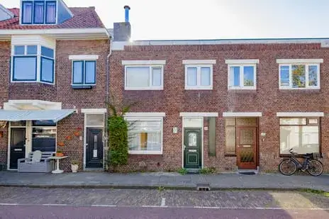 Tussenwoning te koop: Ben Viljoenstraat 58, De Goede Hoop Haarlem