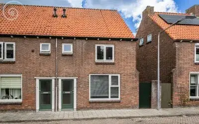 Twee-onder-één-kap te koop: Beneden Molendijk 14, Ooltgensplaat woonkern Ooltgensplaat