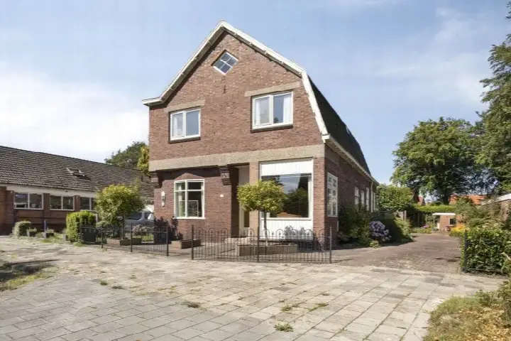 Vrijstaande woning te koop: Beneden Oosterdiep 219, Veendam-Oude Ae Veendam