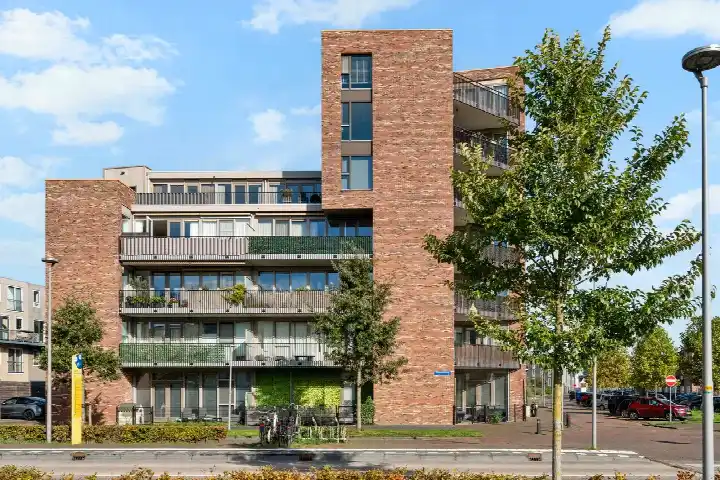 Appartement te koop: Beneluxlaan 758, Europakwartier W.-Noord Almere
