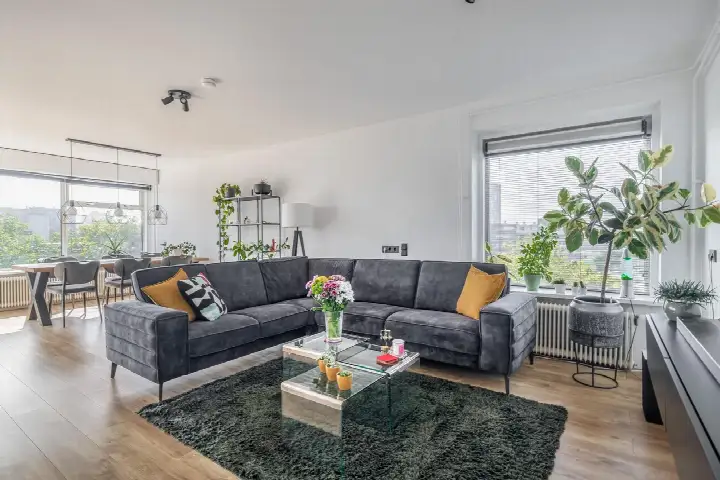 Apartment for sale: Bentinckplein 71, Blijdorp Rotterdam