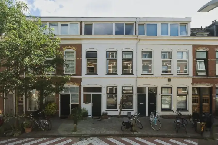 Tussenwoning te koop: Berckheydestraat 6, Frans Halsbuurt Haarlem
