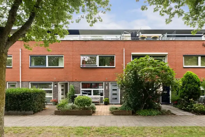 Tussenwoning te koop: Bergstraat 30, Snel en Polanen Woerden