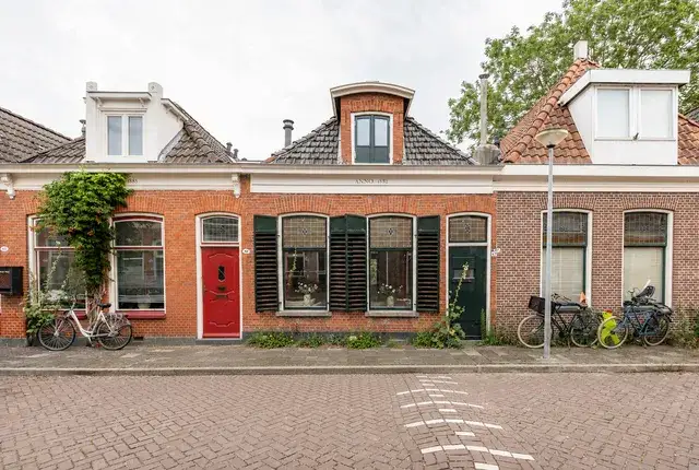 Tussenwoning te koop: Bergstraat 47, Noorderplantsoenbuurt Groningen