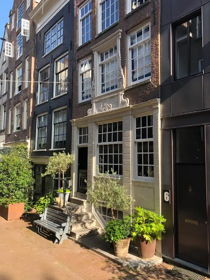 Terraced house for rent: Bergstraat 8, Leliegracht e.o. Amsterdam