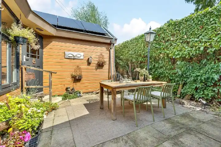 Vrijstaande woning te koop: Berkenhof 82, Molenpolder Tienhoven