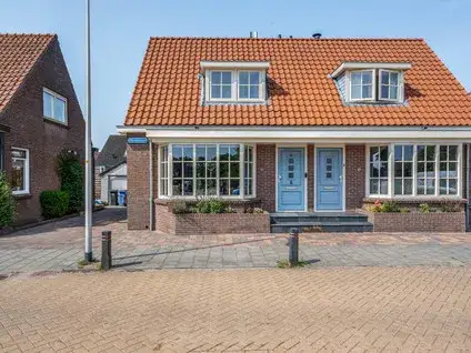 Twee-onder-één-kap te koop: Berkenlaan 13, Achter het Singel Zwartsluis