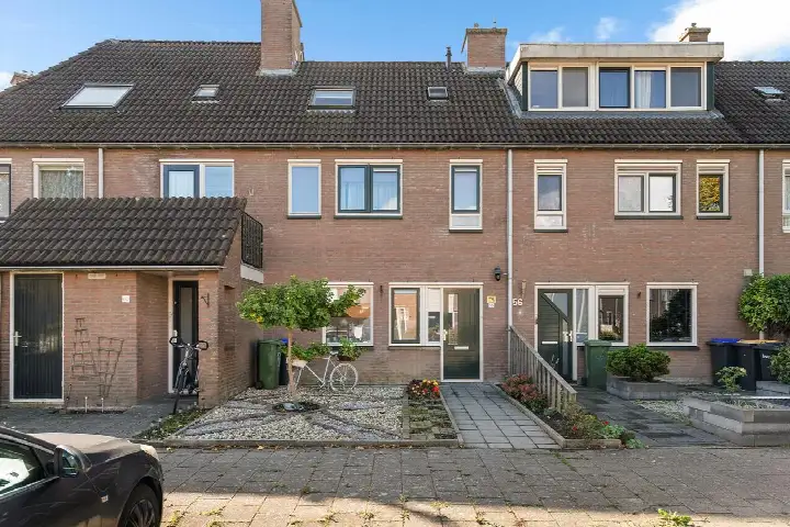 Tussenwoning te koop: Berkhoutlaan 58, Emmeloord-de Zuidert Emmeloord