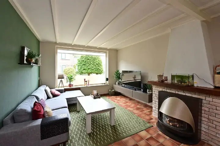 Corner house for sale: Berlagestraat 8, De Zuid Huizen
