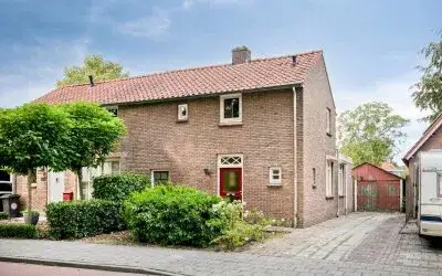 Twee-onder-één-kap te koop: Bernadettestraat 27, Maliskamp oost Rosmalen