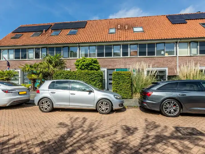 Tussenwoning te koop: Bernard Toon Gitsstraat 21, Nesselande Rotterdam
