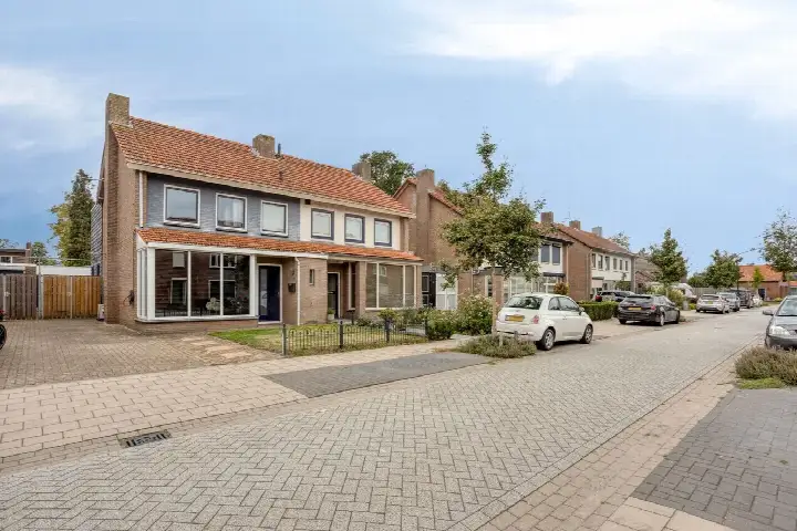 Semi-detached for sale: Bernhardstraat 12, Middelrode Berlicum