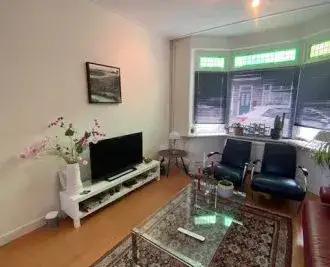 Hoekwoning te huur: Bernhardus Bumastraat 12, Achter de Hoven Leeuwarden
