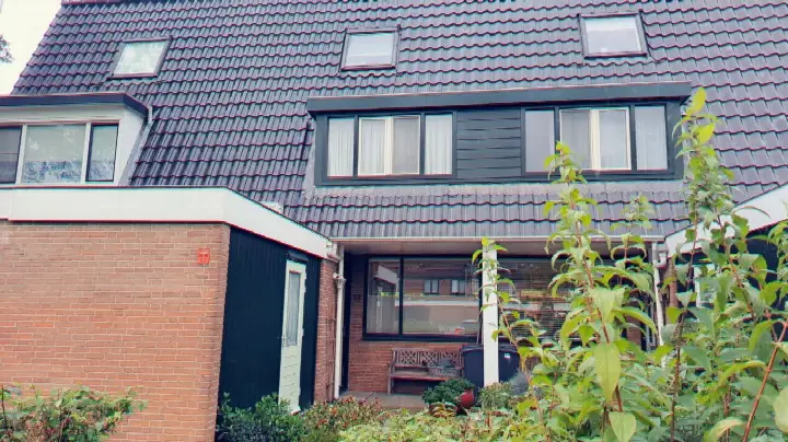 Terraced house for sale: Bertha von Suttnerstraat 75, Hoofddorp Pax West Hoofddorp