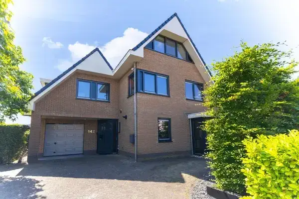 Detached house for sale: Bertus Aafjeshof 142, Kersenboogerd-Zuid - Buurt 33 07 Hoorn