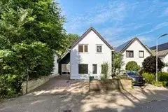 Detached house for sale: Beslingastate 7, Camminghaburen-Noord Leeuwarden
