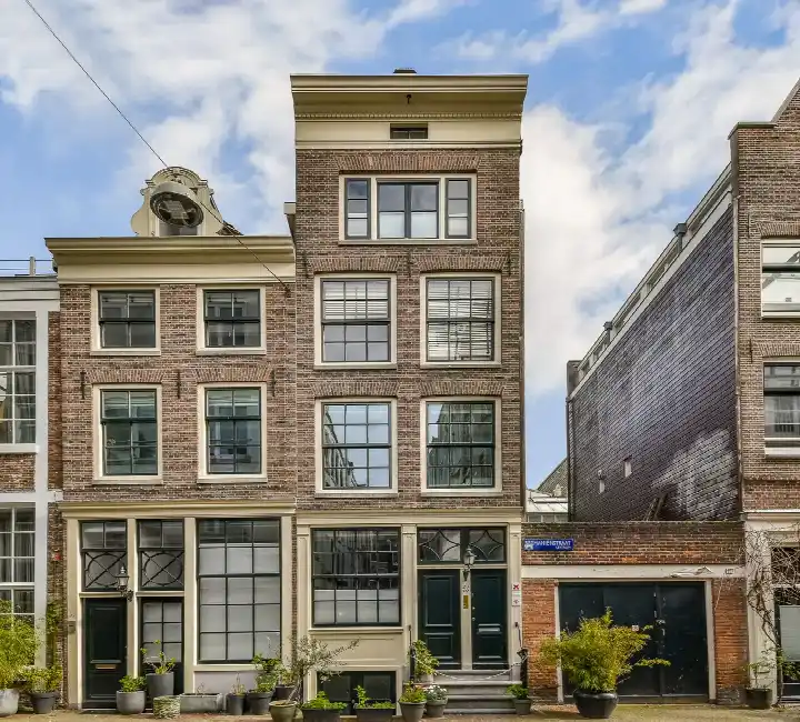 Appartement te koop: Bethaniënstraat 21, Burgwallen-Oost Amsterdam