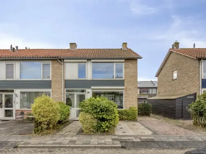 Corner house for sale: Bethlehemweg 41, Goudhoek Oostvoorne