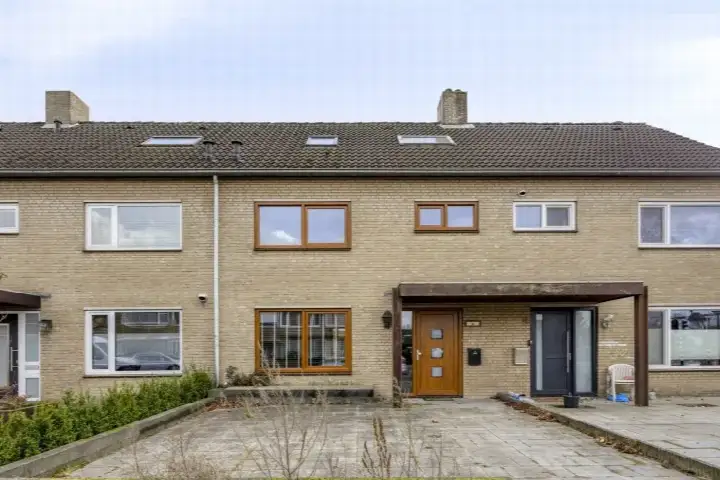 Terraced house for sale: Beukelaar 6, Akert Geldrop