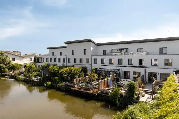 Tussenwoning te koop: Beukengaarde 3, Volgerlanden-West Hendrik-Ido-Ambacht