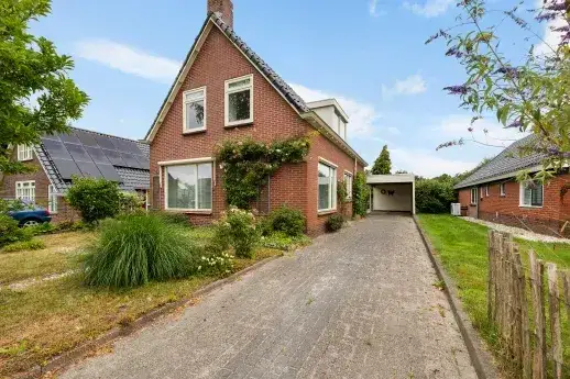 Detached house for sale: Beukenlaan 2A, Nieuw-Roden Nieuw-Roden