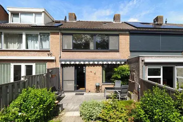 Terraced house for sale: Beukmolen 50, Molenbuurt Papendrecht