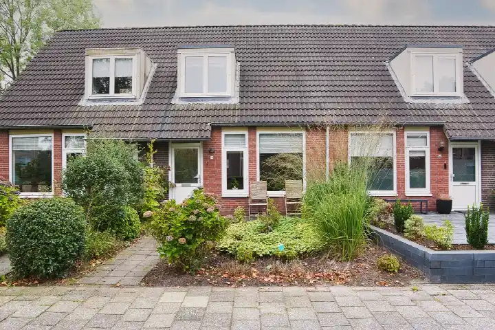 Tussenwoning te koop: Beunheugte 4, De Heugten Assen