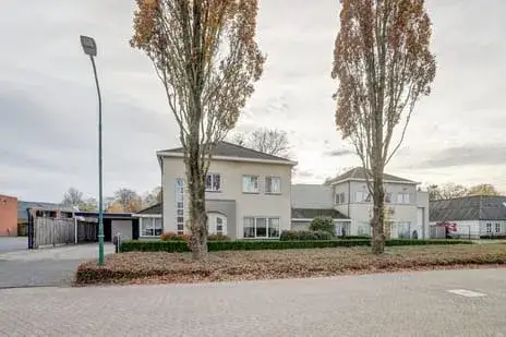Twee-onder-één-kap te koop: Biesven 3, Biesven Leende