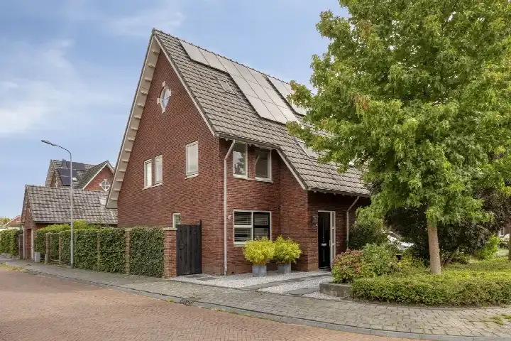 Corner house for sale: Biezenkamp 52, Wapenveld Wapenveld