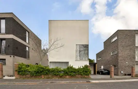 Vrijstaande woning te koop: Bijlmerdreef 1442, G-buurt-Oost Amsterdam