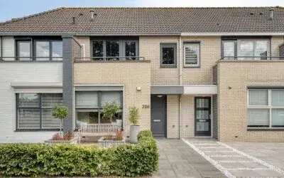 Tussenwoning te koop: Bijsterveldenlaan 286, De Kievit Noord-West Tilburg