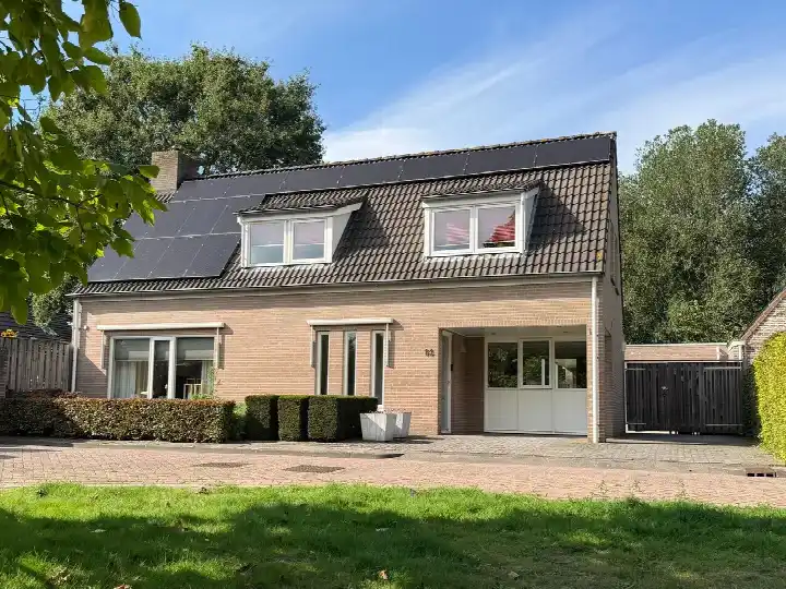 Detached house for sale: Bijvoetstraat 14, Hoge Akker Dongen