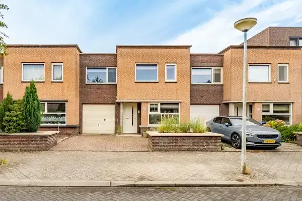 Tussenwoning te koop: Bikkerspolder 24, Veldhuizen De Meern