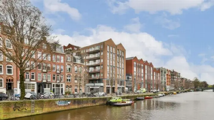 Apartment for sale: Bilderdijkkade 66H, Bellamybuurt-Zuid Amsterdam