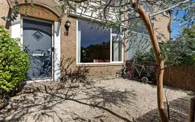 Terraced house for sale: Bilderdijklaan 19, Zijdelwaard Uithoorn