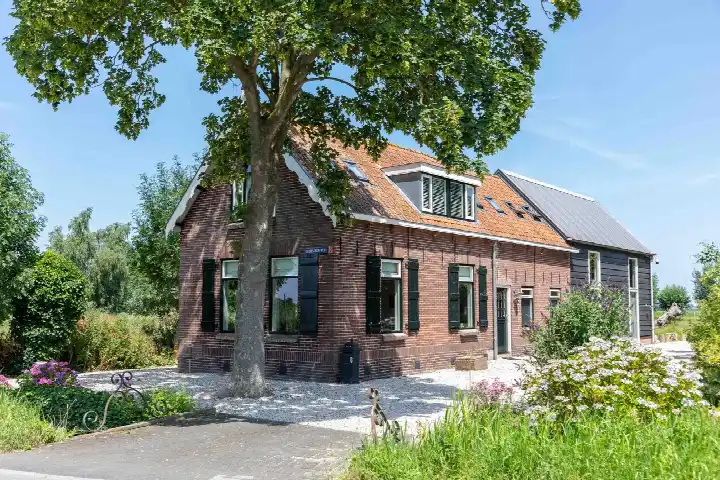 Vrijstaande woning te koop: Bilwijkerweg 8, Bilwijk Stolwijk