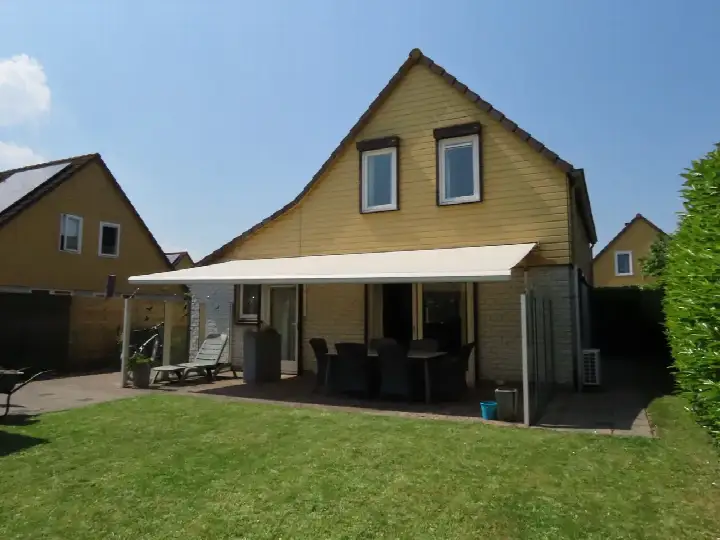 Vrijstaande woning te koop: Binnendijk 2-042, Verspreide huizen Wemeldinge Wemeldinge