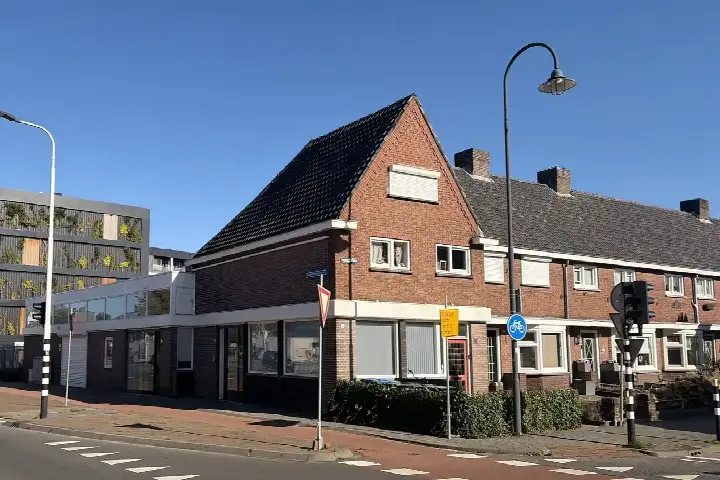 Studio for sale: Binnendongenstraat 20, West Helmond