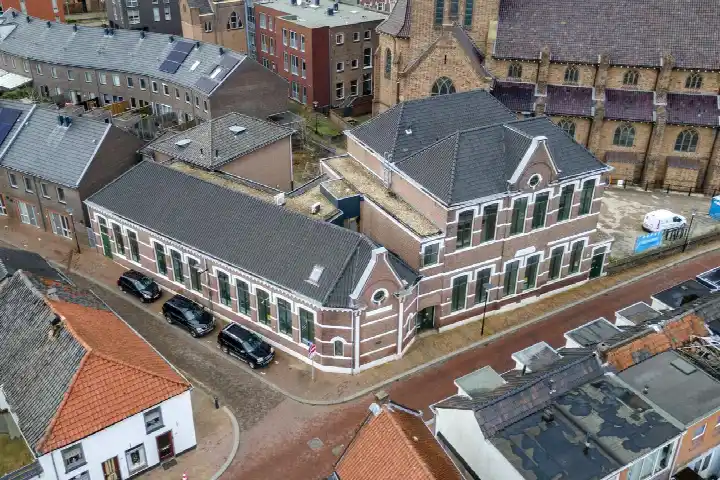 Appartement te koop: Binnenmolenstraat 6, Binnenstad Tiel