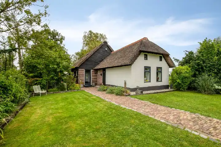 Vrijstaande woning te koop: Binnenpad 117, Giethoorn-Zuid Giethoorn