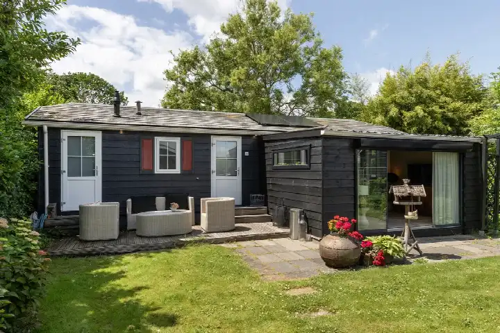 Vrijstaande woning te koop: Binnenpad 33A-33, Giethoorn-Zuid Giethoorn
