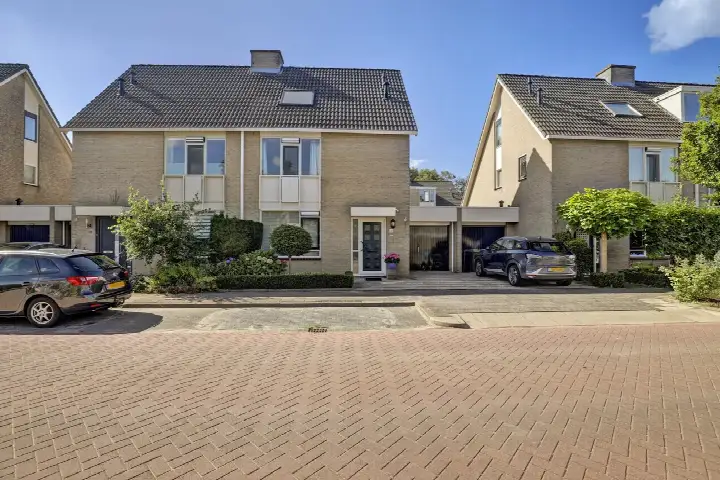Terraced house for sale: Binnenpolderweg 14, Polderbuurt Gouda