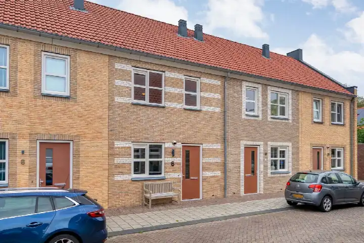 Tussenwoning te koop: Binnenwerk 6, Drukkersbuurt Meppel